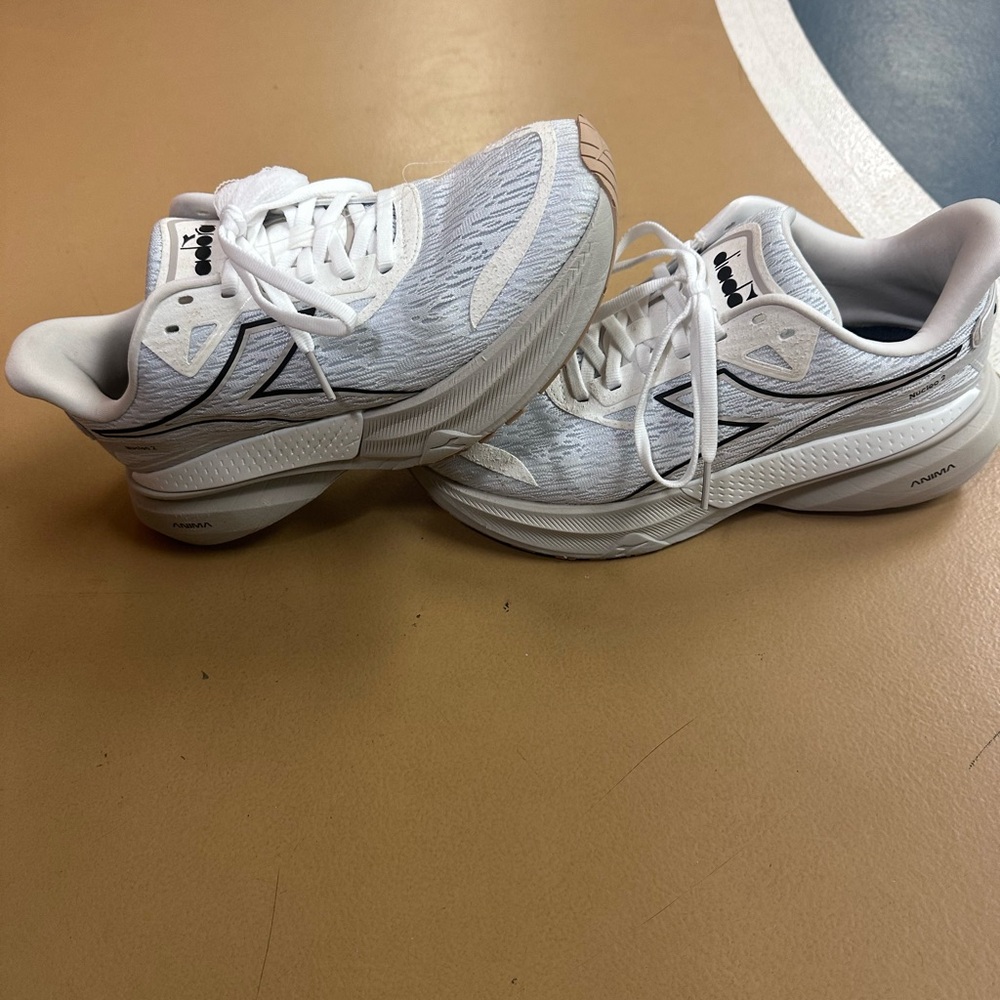 Diadora Nucleo 2 women’s sneaker